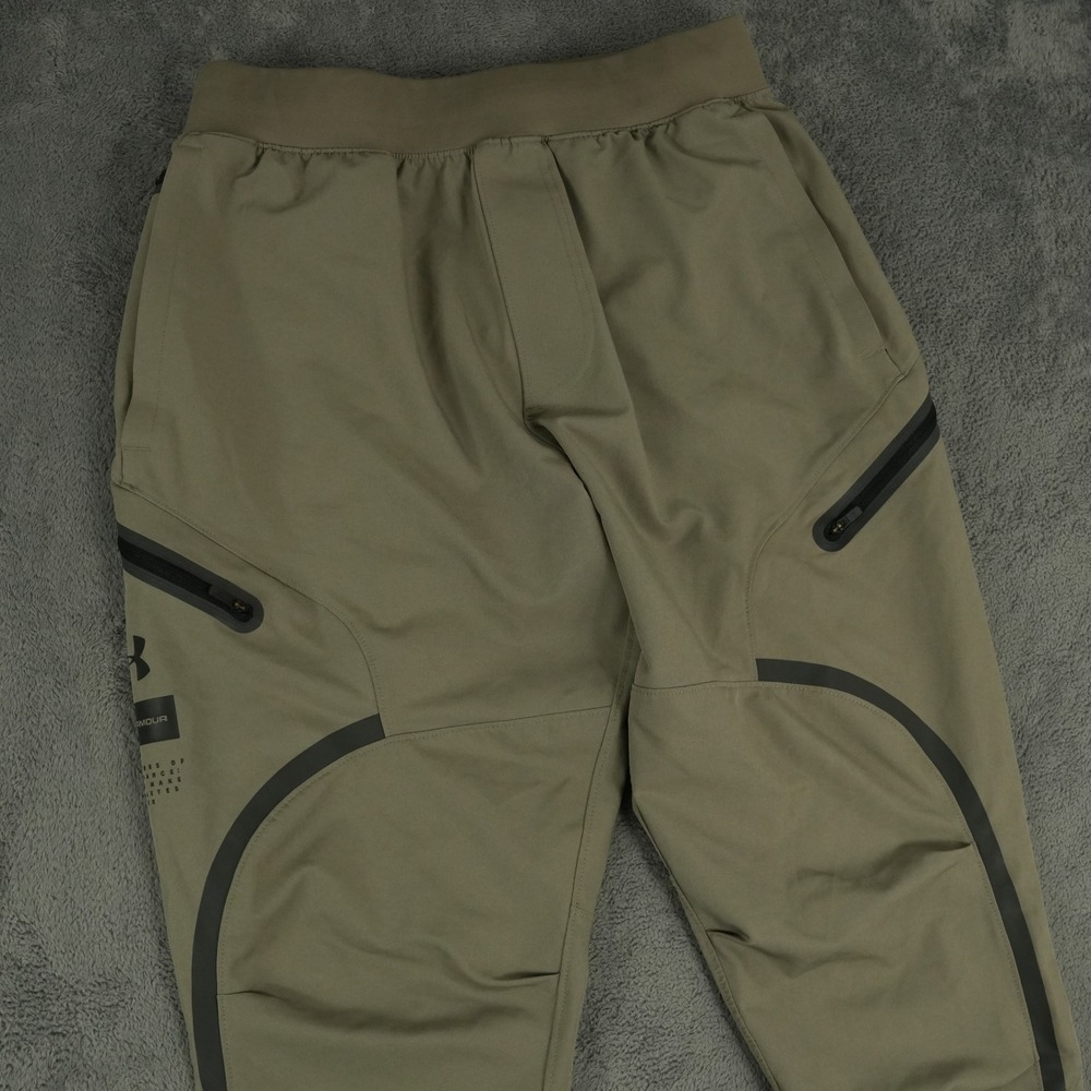 Under Armour Unstoppable Cargo Pants Mens M Tan Fitted Utility Athletic Joggers